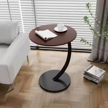 Table basse simple et petite à poser au sol avec rangement pour chambre à coucher, salon et balcon