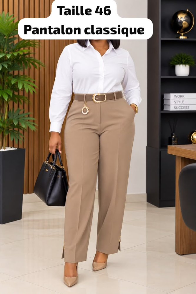 Pantalon classique bas coupé avec petite fente